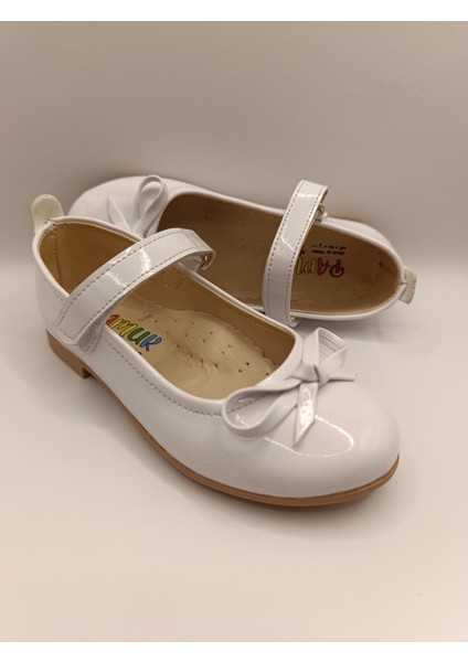 Kız Çocuk Rugan Kaydırmaz Taban Bıyık Babet