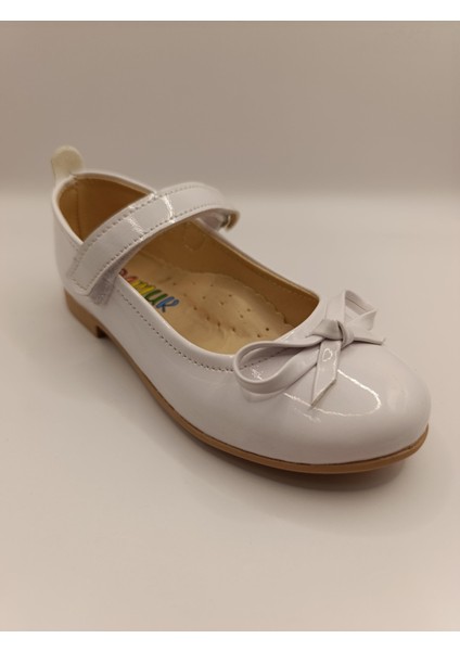 Kız Çocuk Rugan Kaydırmaz Taban Bıyık Babet fiyatları