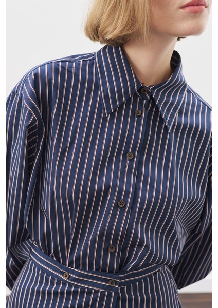 Bağlama Aksesuarlı Gömlek Lacivert Çizgili fiyatları