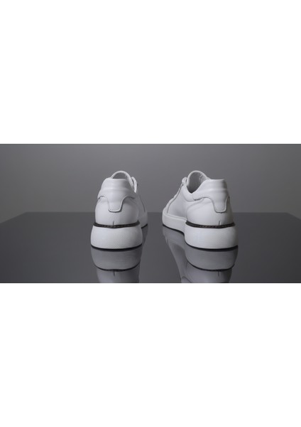 GR0437 Hakiki Deri Hafif Yüksek Eva Taban Koku Yapmaz Bağcıklı Beyaz Erkek Sneaker Ayakkabı
