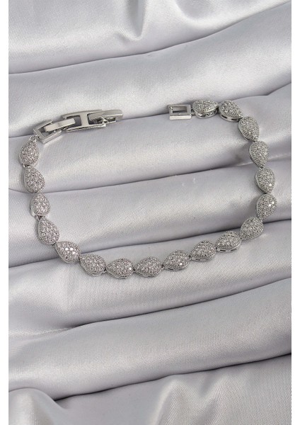 Pirinç Gümüş Renk Zirkon Taşlı Damla Model Vıp Seri Kadın Bileklik