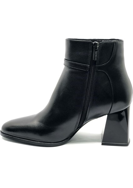 Bomdella Hakiki Deri Ortopedik Topuklu Kadın Bot modelleri