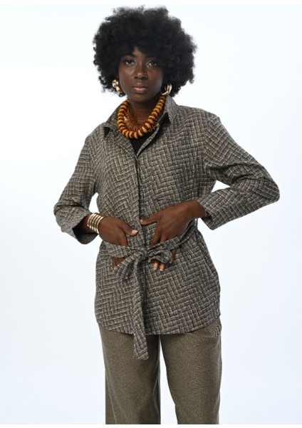 Kadın Karışık Desenli Cepli Kuşaklı Gömlek fiyatları