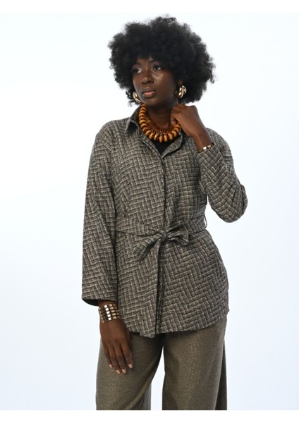 Kadın Karışık Desenli Cepli Kuşaklı Gömlek modelleri