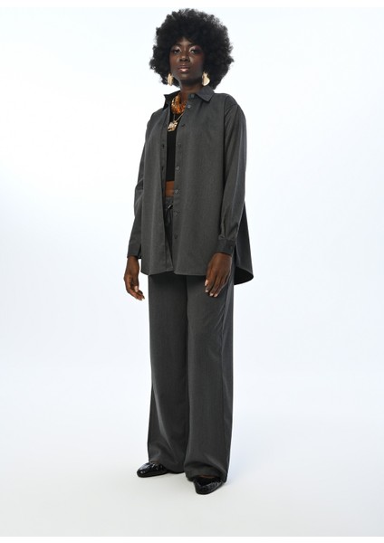 Kadın Düz Renk Oversize Kesim Gömlek fırsatları