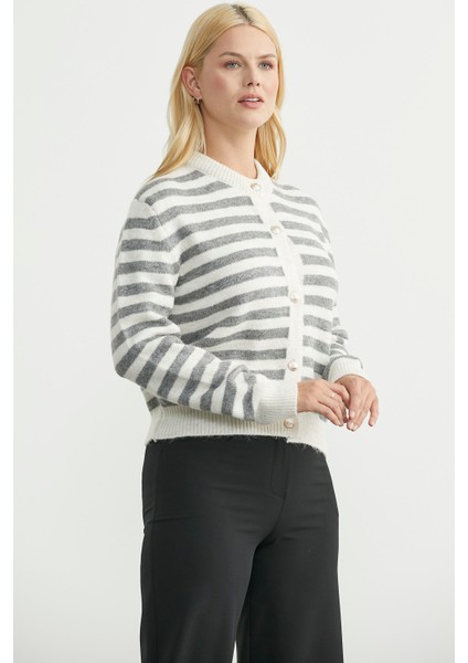 Çizgili Metal Düğmeli Triko Hırka - Füme indirimleri