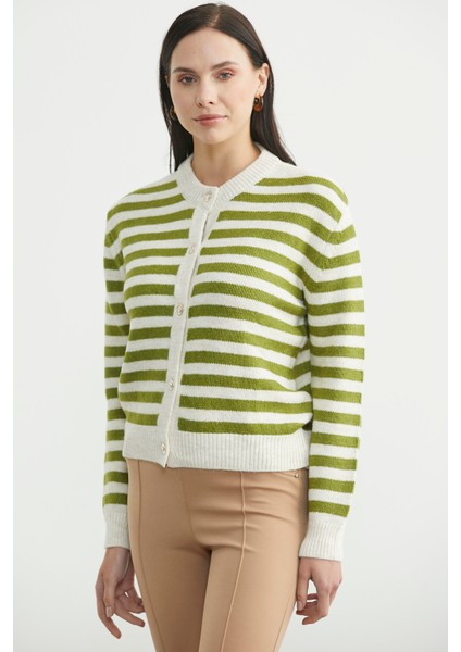 Çizgili Metal Düğmeli Triko Hırka - Zeytin Yeşil fırsatları