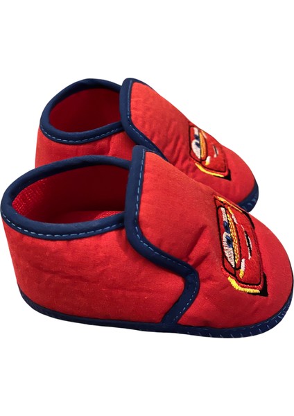 Lisanslı Şimşek Mcqueen Desenli Çocuk Panduf 18 Numara modelleri