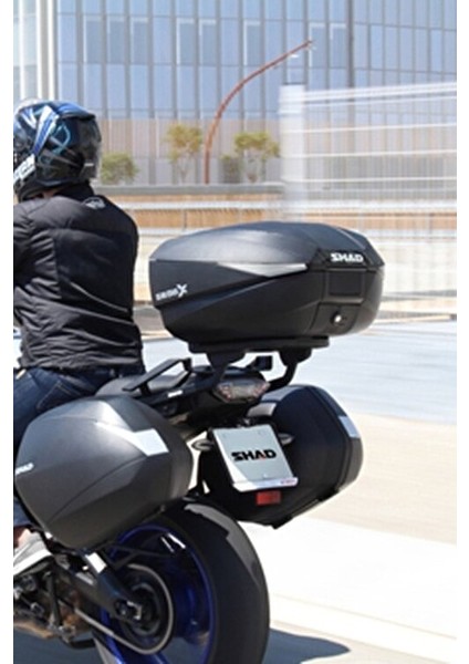 SH-58X Genişleyebilir Arka Çanta 46-58 LT Taşıma Kapasitesi ile Karbon Görünüm