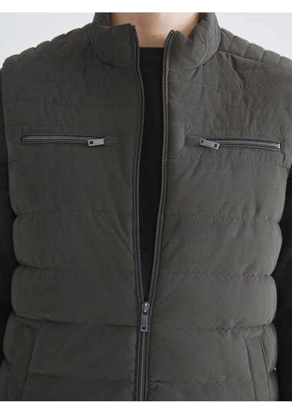 Yeni Sezon Standart Kalıp Dik Yaka Erkek Şişme Yelek modelleri