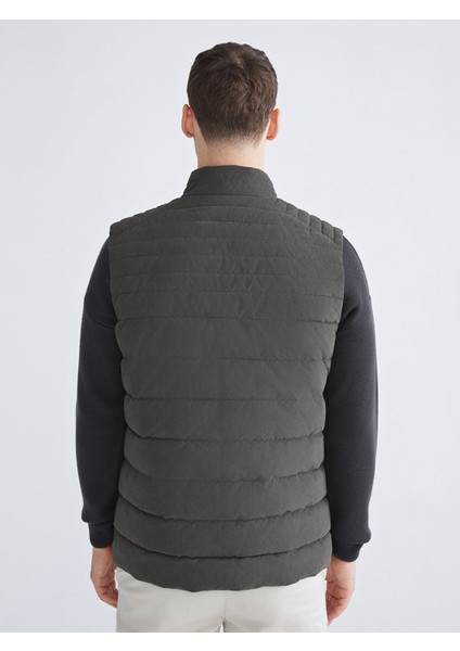 Yeni Sezon Standart Kalıp Dik Yaka Erkek Şişme Yelek indirimleri