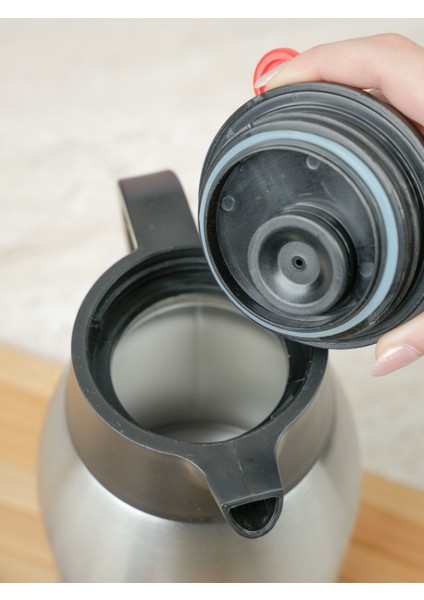 2 Litre Paslanmaz Çelik Termos | 12 Saat Sıcak 24 Soğuk Tutar modelleri