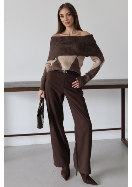 Kayık Yaka Baklava Desenli Soft Triko Kazak Kahve 8282 fiyatları
