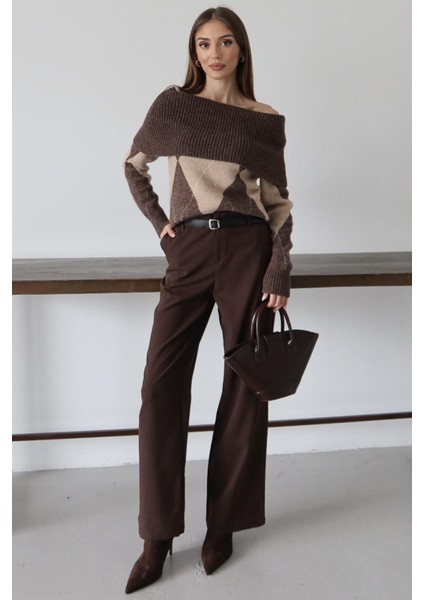 Kayık Yaka Baklava Desenli Soft Triko Kazak Kahve 8282 indirimleri