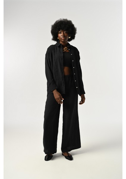 Kadın Düğme Detaylı Kırışık Kumaş Düz Renk Gömlek fırsatları