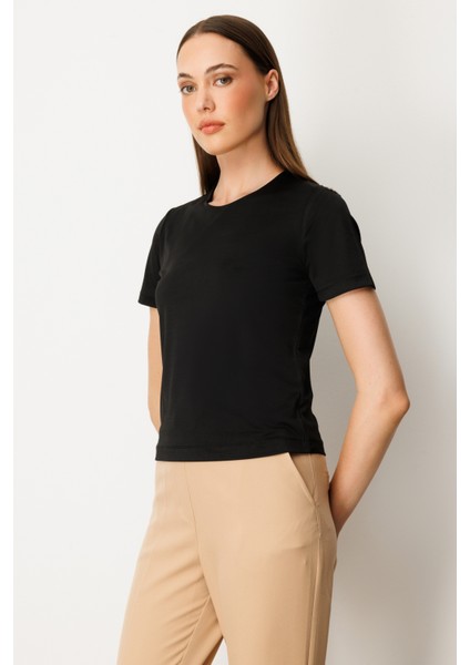 Kadın Sıfır Yaka Kısa Kol Basic Bluz 61334 Siyah fiyatları