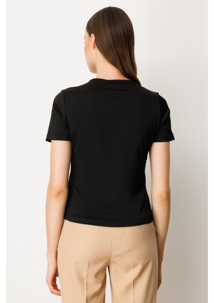 Kadın Sıfır Yaka Kısa Kol Basic Bluz 61334 Siyah fırsatları