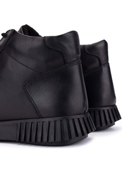 Kadın Hakiki Deri Siyah Floter Casual Bot 849 3460 Bn Bot SK25-26 Sıyah Fltr indirimleri