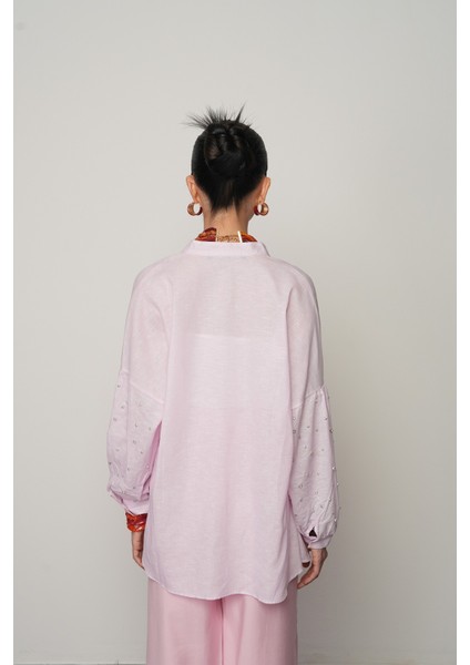 Kadın Kolları Taş Işlemeli Hakim Yaka Pembe Gömlek indirimleri