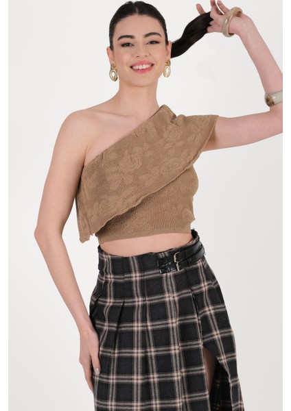 Darmo Tek Omuz Fırfırlı Triko Vizon