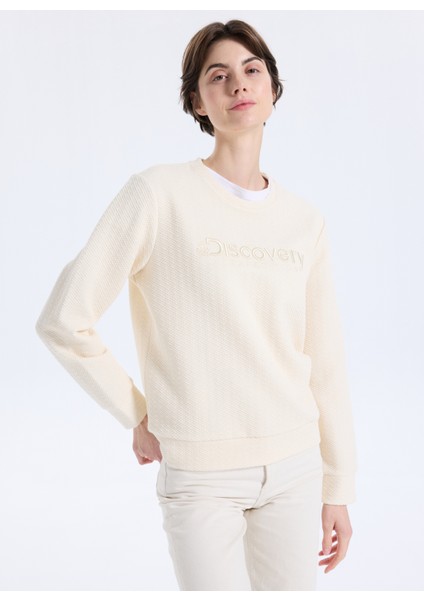 D5WL-SWT3588 Ekru Dik Yaka Relaxed Nakışlı Kadın Sweatshırt
