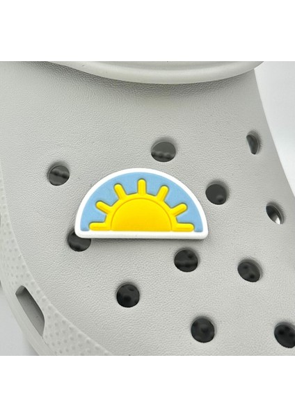 Terlik Süsü ve Aksesuarı , Çanta Süsü – Jibbitz Yarım Güneş Figür Aksesuar