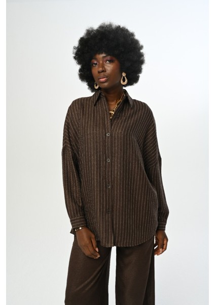 Kadın Çizgili Desenli Düz Renk Oversize Kesim Gömlek