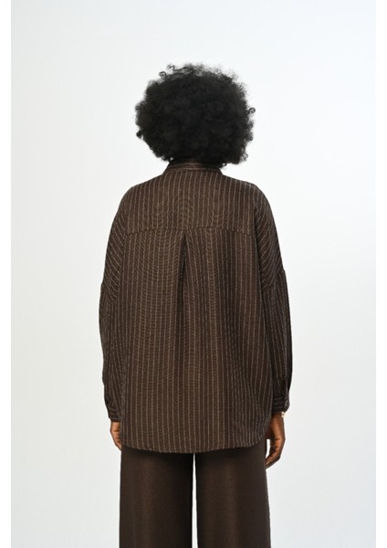 Kadın Çizgili Desenli Düz Renk Oversize Kesim Gömlek indirimleri