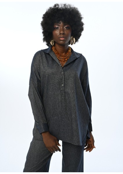 Kadın Düz Renk Yakası Detaylı Oversize Kesim Gömlek