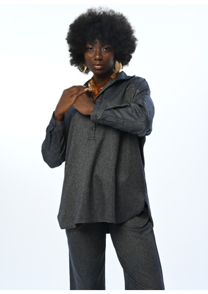 Kadın Düz Renk Yakası Detaylı Oversize Kesim Gömlek fiyatları