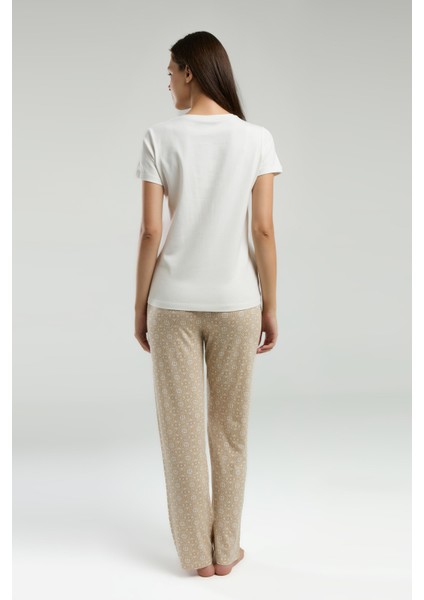Kadın Süprem Kumaş Kısa Kollu Pijama Takımı fırsatları