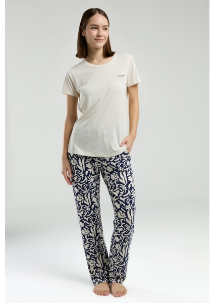 Kadın Süprem Kumaş Kısa Kollu Pijama Takımı indirimleri