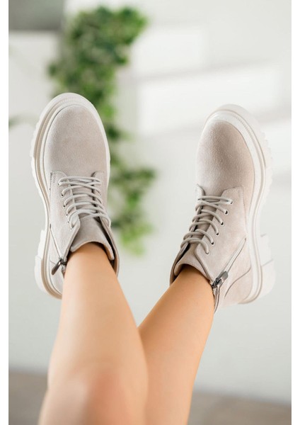 Farber Kadın Hakiki Süet Deri Taşlı Bot Bej fırsatları