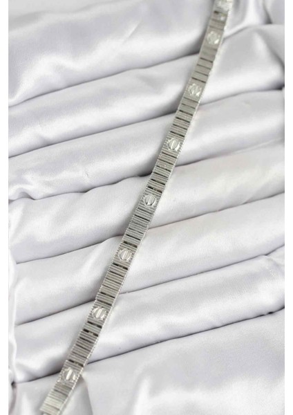 Gümüş Renk Vıp Seri Bileklik modelleri