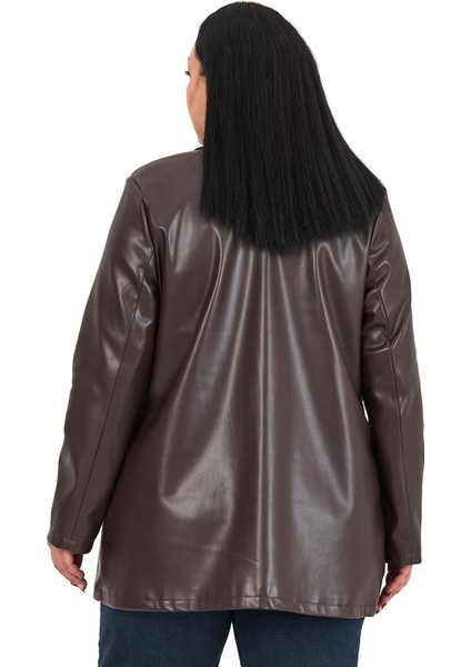 Büyük Beden Torba Cepli Düğmeli Astarlı Koyu Kahverengi Suni Deri Ceket modelleri