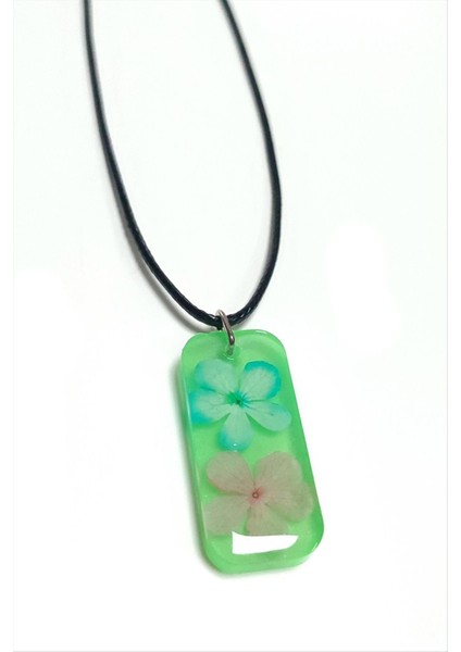 Kartopu Çiçeği Dikdörtgen Epoksi Kolye