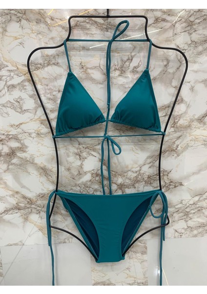 Kadın Likralı Yandan Boyundan Bağlamalı Şık Ipli Üçgen Bikini Takım