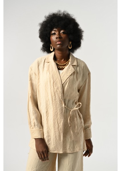 Kadın Belden Bağlamalı Kırışık Kumaş Düz Renk Gömlek fiyatları