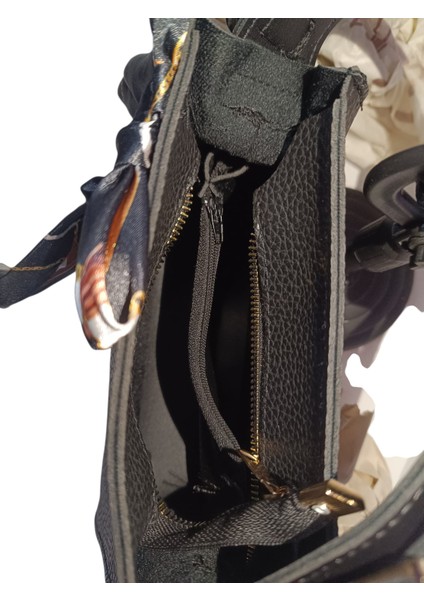 Kurdale Detaylı Kadın El ve Omuz Çantası Siyah indirimleri