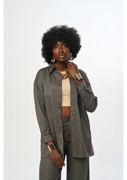 Kadın Düz Renk Tek Cepli Gömlek