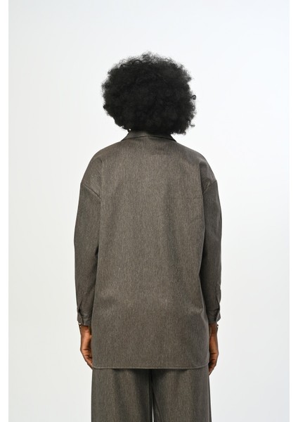 Kadın Düz Renk Tek Cepli Gömlek