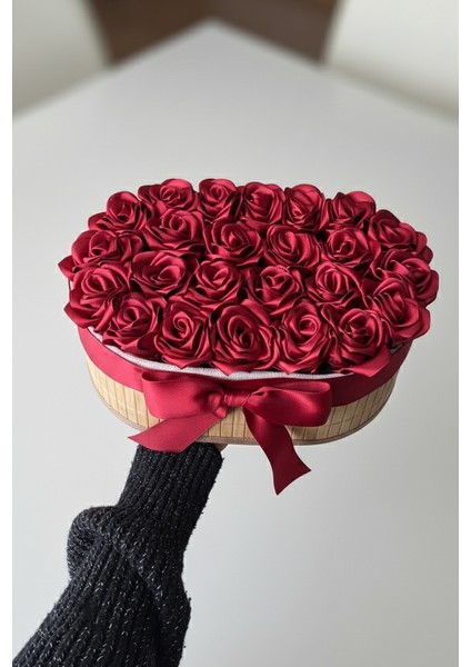 24'lü Bordo Hasır Sepet Solmayan Gül, Saten Çiçek, Sevgiliye, Arkadaşa Hediye, Dekoratif Süs fiyatları
