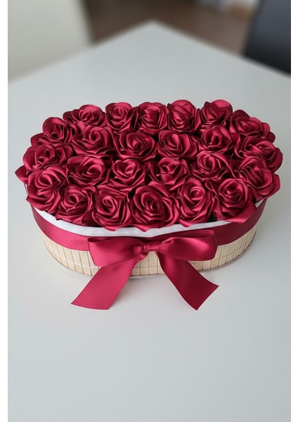 24'lü Bordo Hasır Sepet Solmayan Gül, Saten Çiçek, Sevgiliye, Arkadaşa Hediye, Dekoratif Süs modelleri