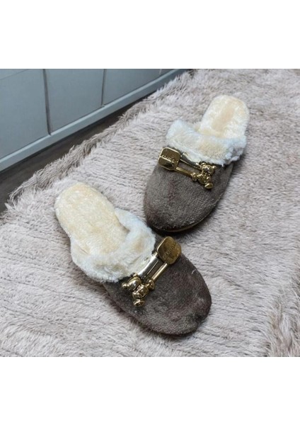 Ayıcık Tokalı Kadın Kışlık Günlük Ev Terliği