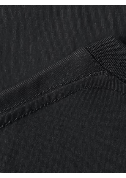 Pembe Panter Baskılı Erkek Oversize Günlük Kısa Kollu Tişört Ilkbahar ve Yaz Için Mükemmeldir - Siyah modelleri