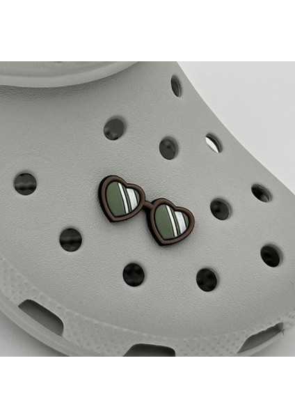 Terlik Süsü ve Aksesuarı , Çanta Süsü – Renkli Jibbitz Güneş Gözlüğü Görselli Figür Aksesuarı modelleri