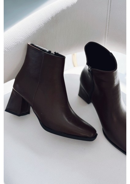 Prilon Kadın Topuklu Bot Acıkahve Mat Deri fiyatları