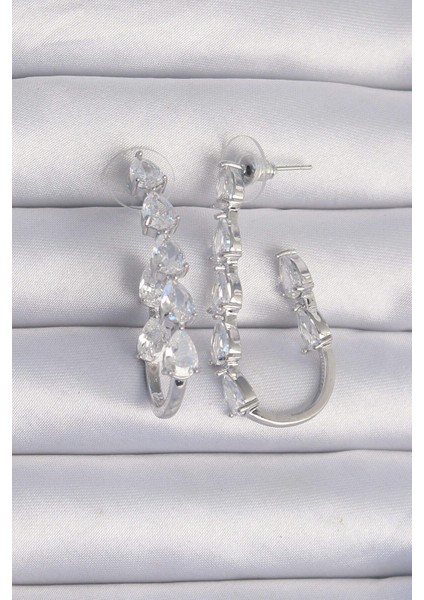 Pirinç Gümüş Renk Damla Zirkon Taş Tasarımlı Küpe