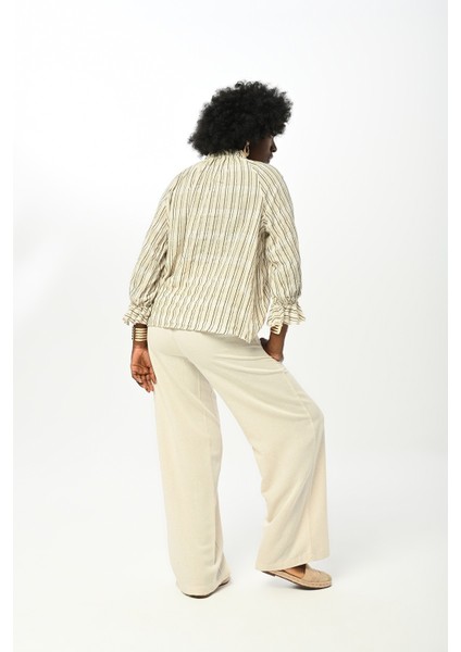 Kadın Yakası ve Kolları Büzgülü Çizgili Gömlek fırsatları