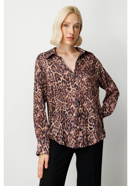 Kadın Çizgili Saten Gömlek 64300 Leopar